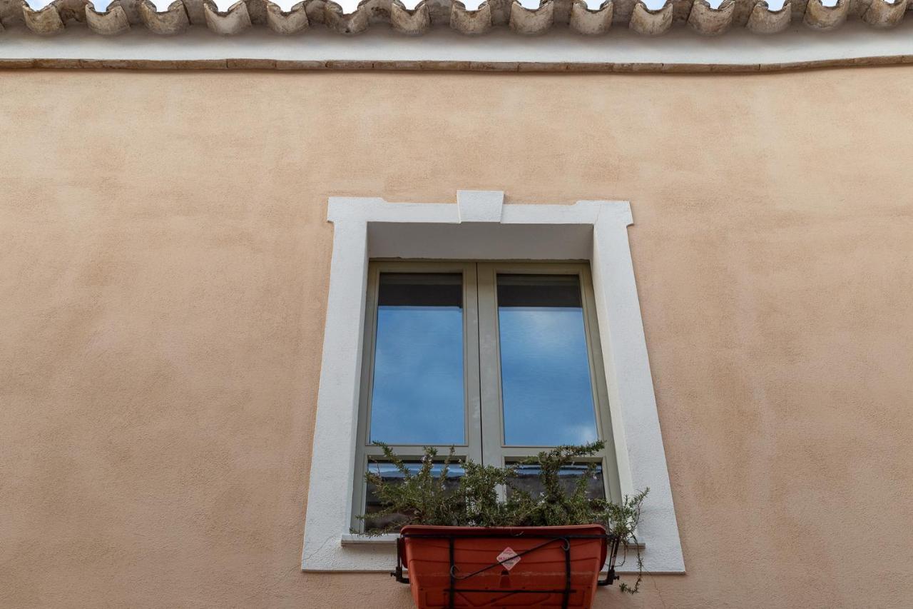 Ladiri - Antica Dimora In Terra Cruda Villa Sìnnai Kültér fotó